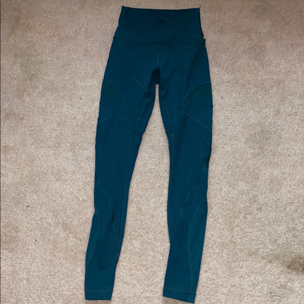 RARE Lululemon Wunder Under Mesh 28 Leggings